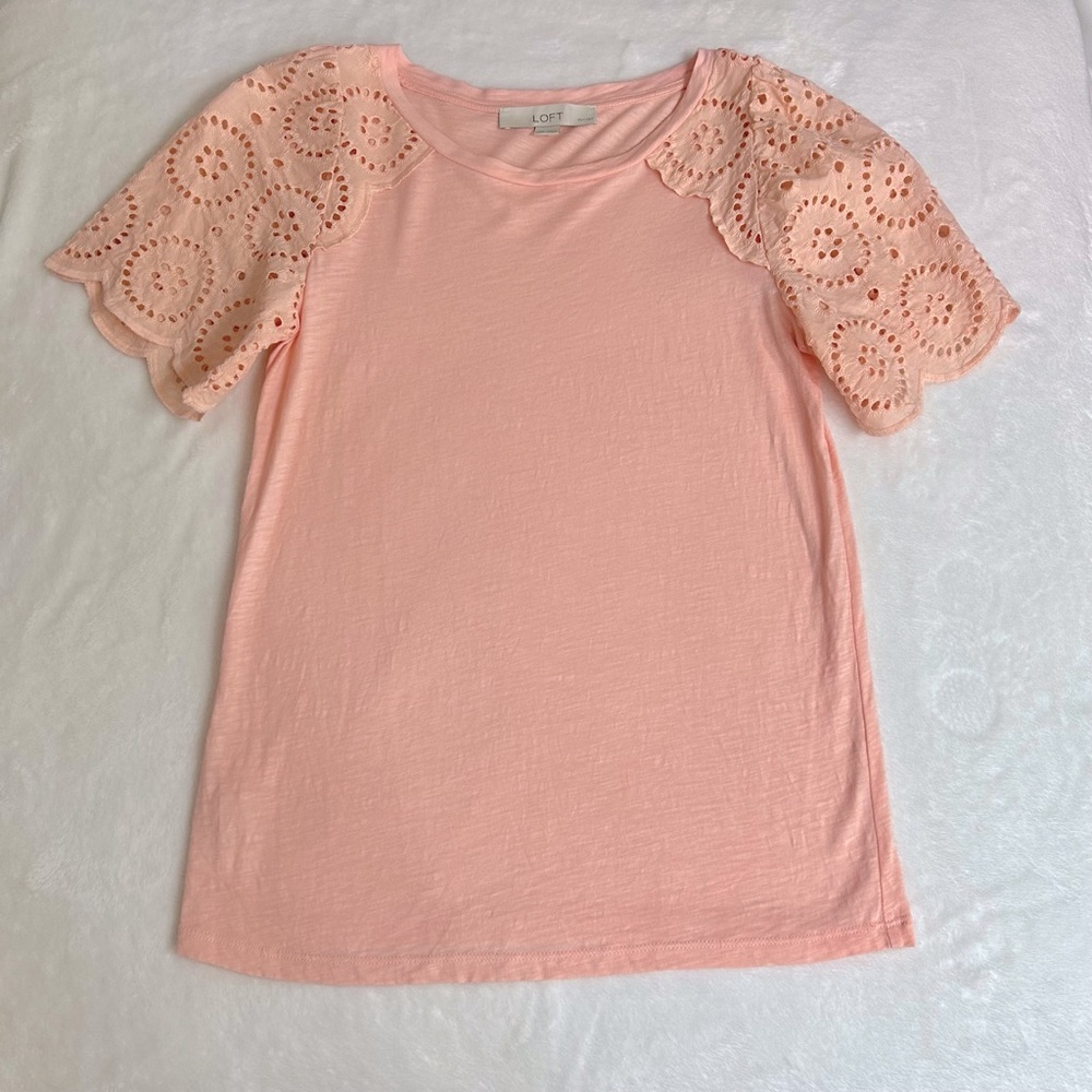 NWOT Women’s Loft Fancy sleeve T-shirt light coral size XXSP